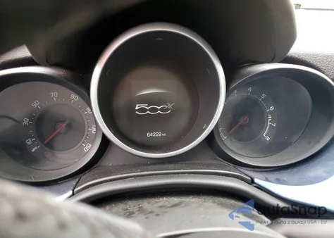 2018 Fiat 500X Pop z USA, uszkodzony, nr VIN ZFBCFYAB4JP672424